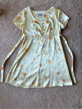 Brand New Jodi Michaels Satin Yellow Summer Dress